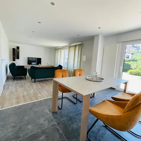 Boardinghouse * 居特斯洛